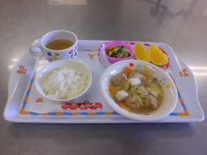 白菜と肉団子スープ