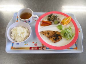 今日の給食　魚の葱味噌焼き